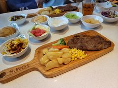 -汤姆家的牛排意面披萨(融创茂店)