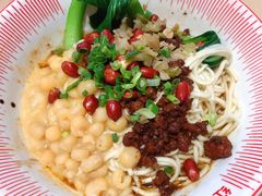 -遇见小面(东方宝泰店)