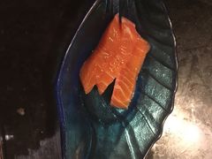 三文鱼-钱小奴海鲜自助黑金店(杭州滨江龙湖店)