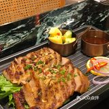 在武汉就能吃到正宗泰国美食，冬阴功汤太好喝惹！