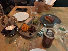 自家鹅肝酱配红酒无花果-羽深肉铺 Steak & Wine