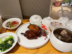 -臻康乃馨月子中心(集美店)