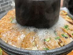 -罗氏豆花饭庄·川菜·土火锅·豆花(卡都花苑店)