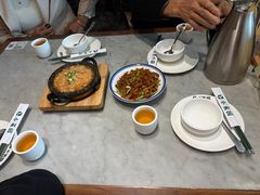 -小菜园新徽菜(芜湖万达店)