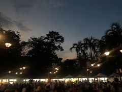 -纽顿熟食中心