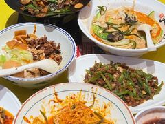 -串串叔叔麻辣烫(兴华街店)