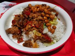 小炒黄牛肉饭-猪角·闽南猪脚饭(上梅林店)