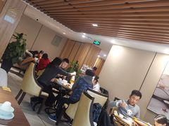 大堂-有红鸡毛店·川菜(建设路店)