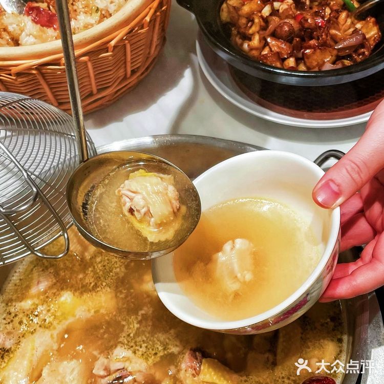 满血复后的生蚝鸡煲,果然吃的好才是硬道理