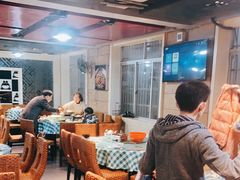 大堂-昱龙大盆牛蛙馆(三兴街总店)