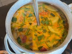 -大头虾越式风味餐厅(光明广场店)