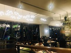 -港丽餐厅(高德置地店)