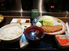 -牛かつもと村(原宿店)