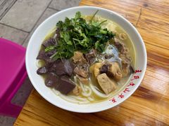 -文山荷鲜居(翠湖店)