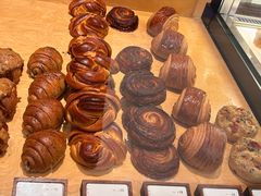 -LANLIZI BAKERY(COSMO店)