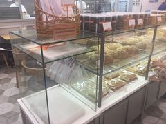面包甜点陈列柜-BreadTalk面包新语·烘焙蛋糕(海岸城店)