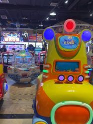 -卡通尼乐园(新达汇三林店)