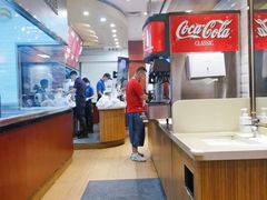 -The Habit Burger Grill 哈比特汉堡(爱琴海店)