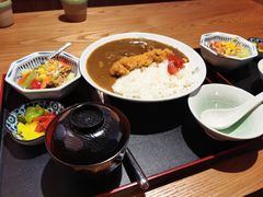 咖喱猪排定食-六花亭居酒屋(永庆坊店)