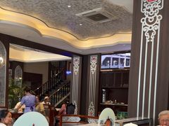 -哈啾嗨·新概念蒙餐(红星新城店)