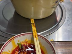 -拈签一笑黄牛肉辣卤串串