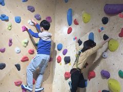 -ROCKPLUS攀岩馆(环宇城店)