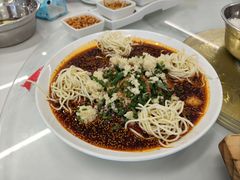 -洪平血旺椒麻鸡雅鱼饭店(熊猫大道店)