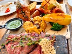 -Mark&Mars Restaurant