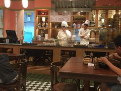 大堂-大食代美食广场(上海中心店)