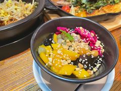 五彩冰粉-云海肴汽锅鸡·云南小炒(天津国金汇店)