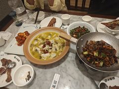 -小菜园新徽菜(宜兴八佰伴店)