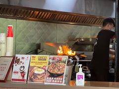 -The Habit Burger Grill 哈比特汉堡(复兴soho店)