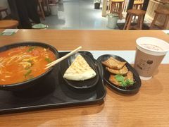 -罗罐中米粉(人信汇店)