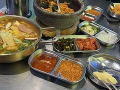 -哈哈碳都·牛肋条无限自助烤肉(台江万达店)