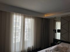 -桔子酒店(上海西藏北路地铁站店)