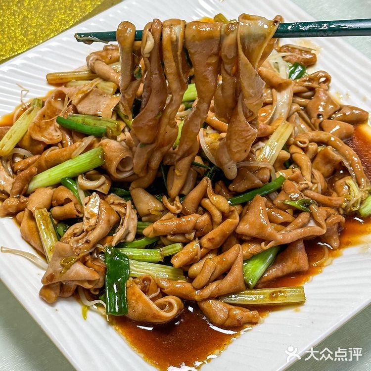 在东莞！这家鲍鱼烧鹅真的没有对手‼️