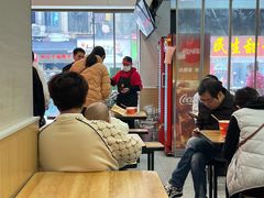 -江三王记牛杂馆(总店)