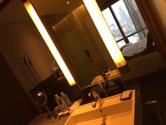 -上海外滩茂悦大酒店