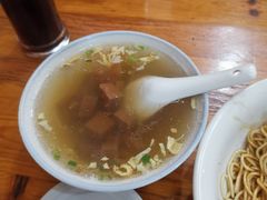 -上海特色小笼店(铁岭路90弄小区店)