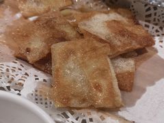 -小鱼小牛·鱼牛干锅·脆鱼火锅(世欧广场店)