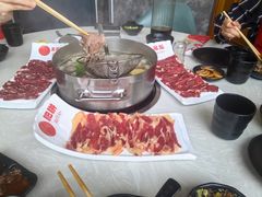 -今日潮牛(张江万科翡翠公园店)