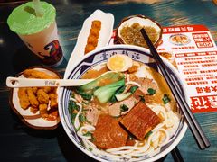 -鑫花溪牛肉米粉(独墅湖邻里中心店)