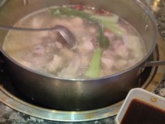 -一席地·本地鸡窝·杭帮鸡火锅(萧山银隆百货店)