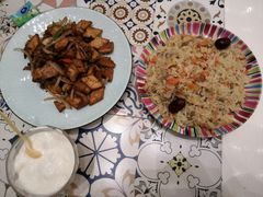 风味馕炒肉-阿拉丁新疆风味餐厅·清真(罗廊巷店)