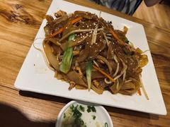 -新澳港式茶餐厅(余姚路店)
