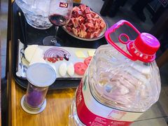 -毛辣果·贵州红酸汤牛肉火锅(西单店)