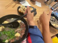 -小杨生煎(金山百联购物中心3楼店)