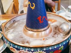 -毛辣果·贵州红酸汤牛肉火锅(西单店)