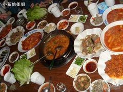 14个人的饭桌-郑阿姨的家·이모네·韩料&烤肉(武川路店)