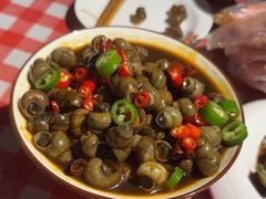 -三个大叔烤羊肉串·歌手驻唱·碳烤鲜肉(西三旗店)